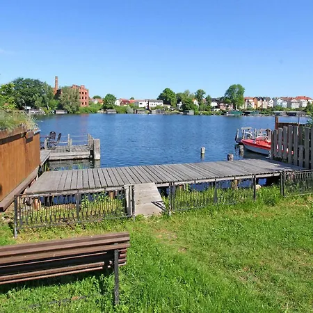 Ferienwohnung Malchow דירה